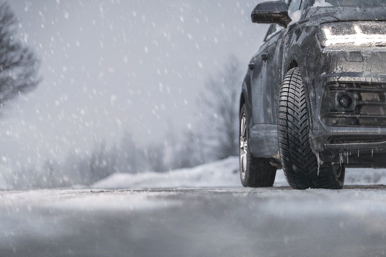 Nokian+Tyres Seasonproof+1+(1)